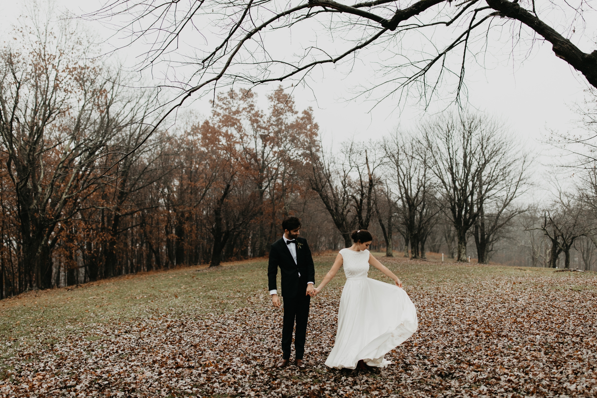 Pittsburgh Wedding photography, Pittsburgh wedding photographer, pittsburgh Wedding, Pittsburgh fall wedding, Pittsburgh rainy wedding, DIY floral wedding in Pittsburgh, Pittsburgh Wedding at North Park Lodge, Cold and rainy wedding, Pittsburgh rain photos, Rachel Rowland Photography, Fun pittsburgh wedding photos, luxury wedding photographer